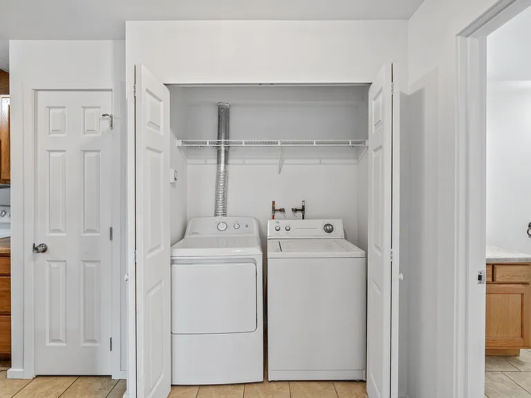 100 W Curtis St #203 — Photo 12