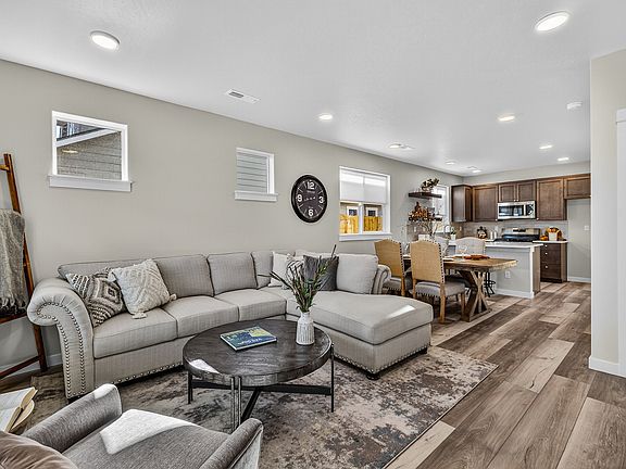 2025_10_17_3451_nw_8th_st_rdm-5