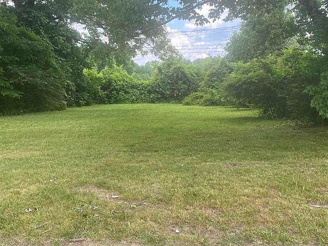1st image of 752 Frayser Dr