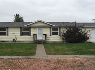 310 Armstrong St, Gayville, SD 57031