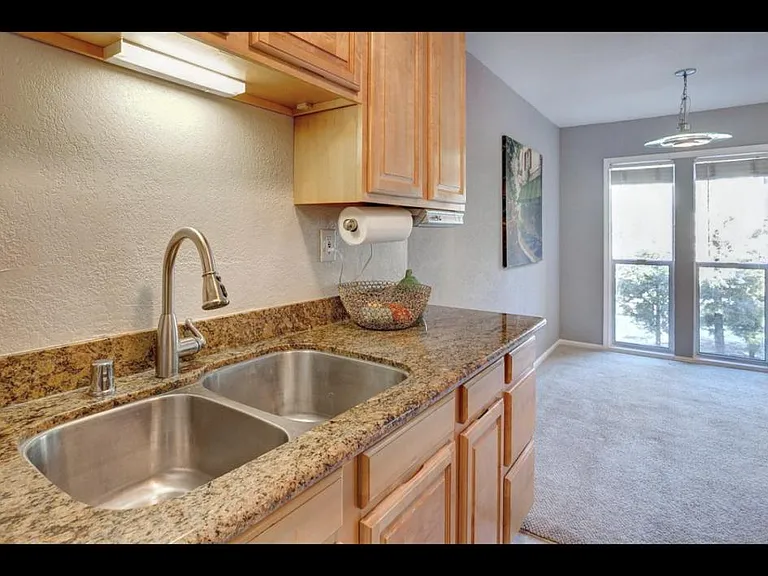185 Sierra Dr #216 — Photo 20