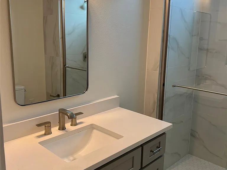 10330 Grove Row Ave — Photo 10