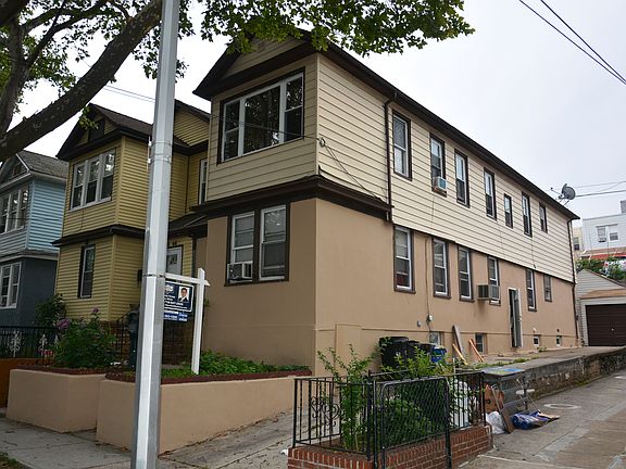3rd image of 4142 57th St