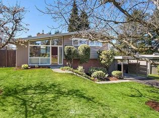 1009 159th Pl SE, Bellevue, WA 98008