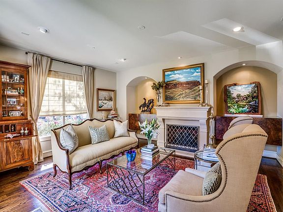 4th image of 4510 Normandy Ave