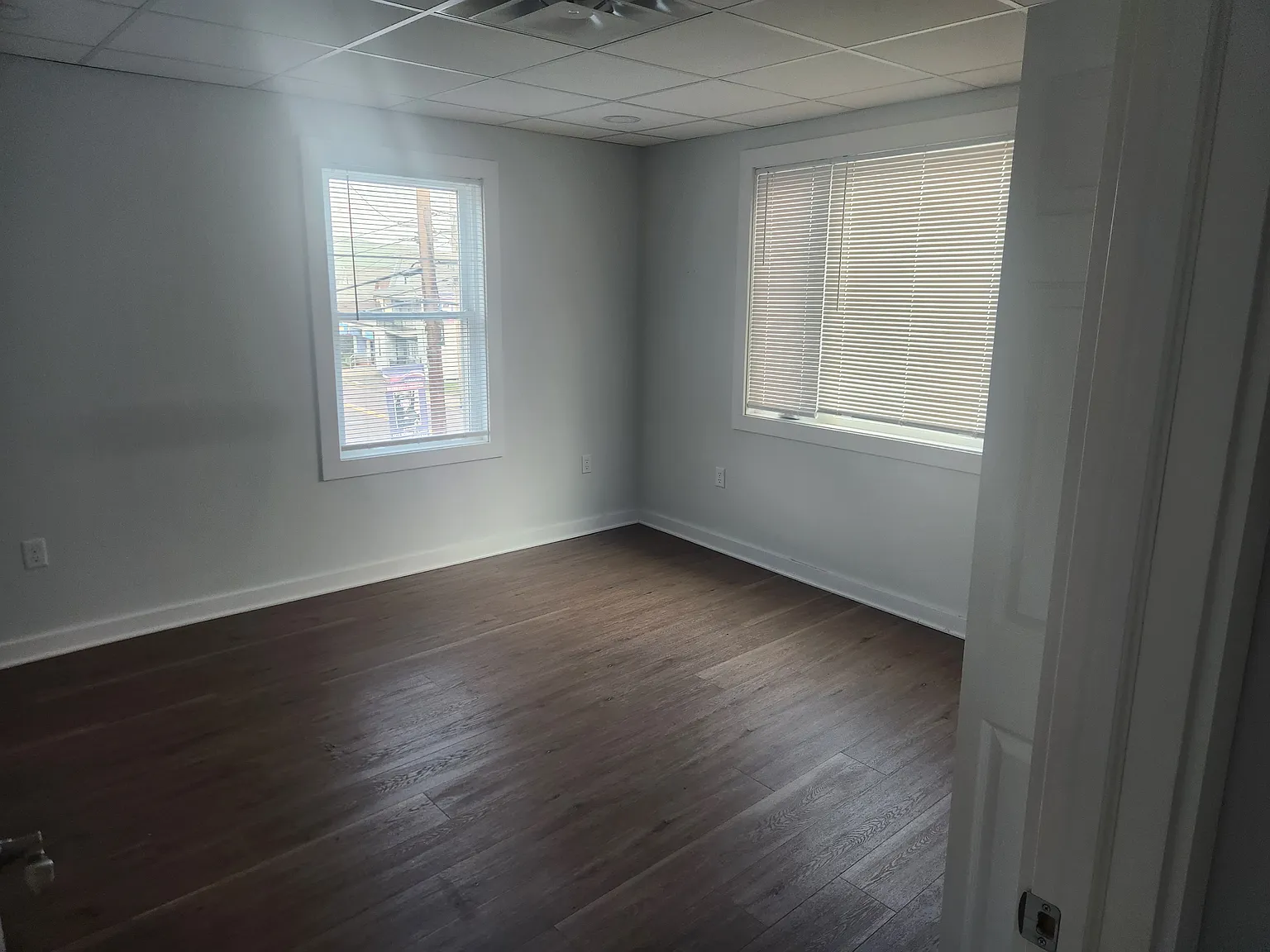 1 bed, 500 sqft, $1,300 — Photo 4