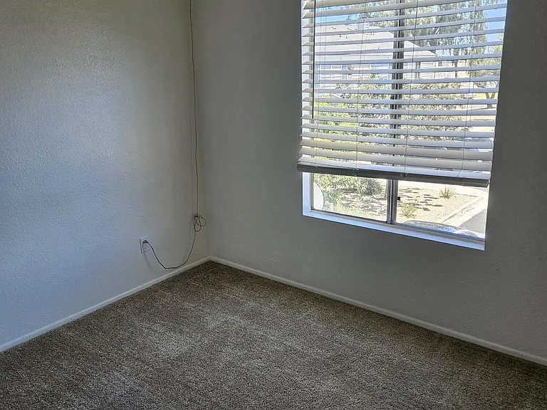 1600 N Saba St #163 — Photo 14