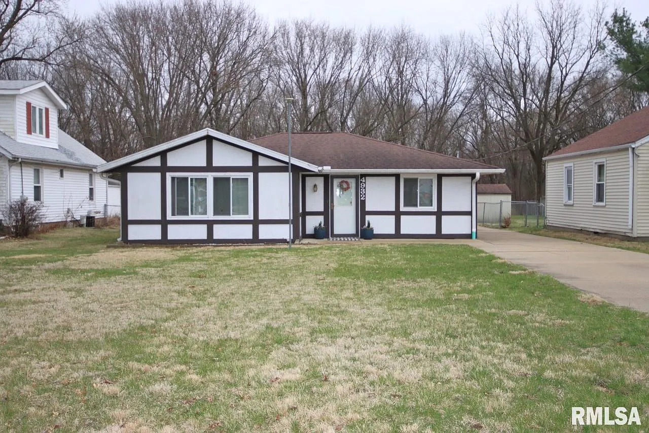 4932 W Swords Cir photo 1