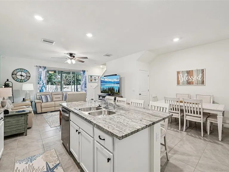 16646 Maude Dr — Photo 10