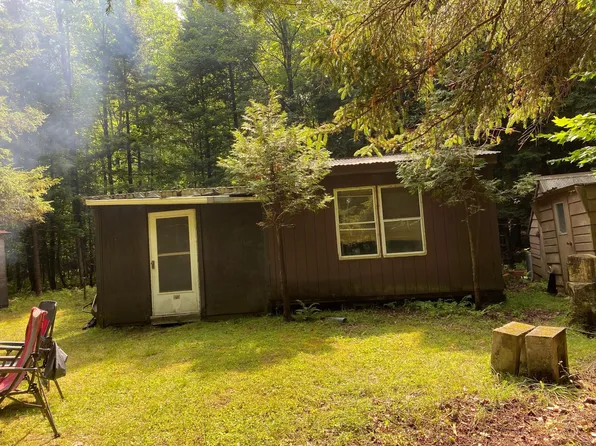 390 County Route 12, North Bangor, NY 12966