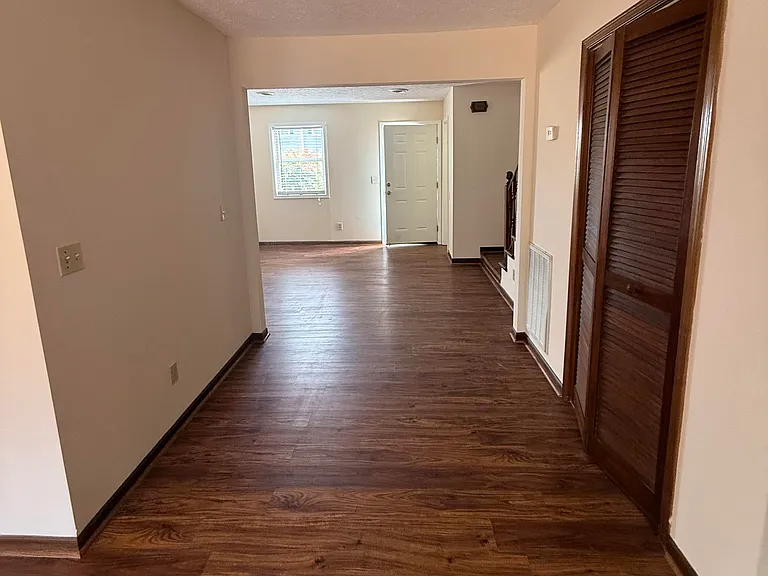 170 Scenic Park Pl — Photo 3