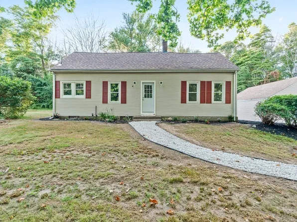 270 Anawan St, Rehoboth, MA 02769