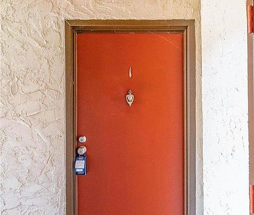 4th image of 6216 Robinson St APT 1