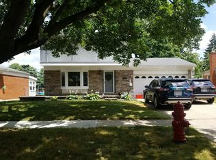 14352 Arden St, Livonia, MI 48154