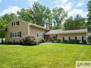 11 Taylor Rd, Princeton, NJ 08540