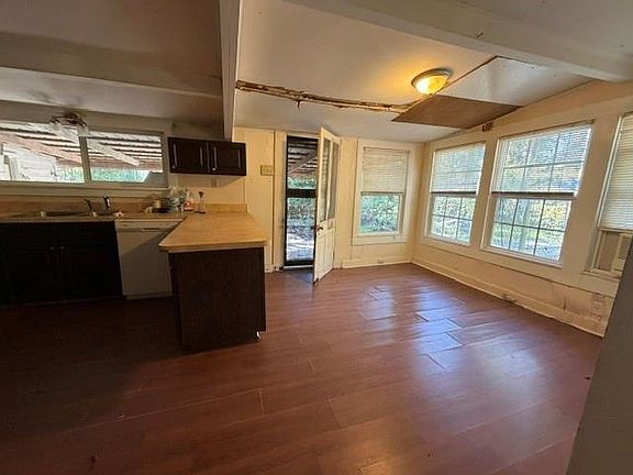 5th image of 44052 Stein Rd