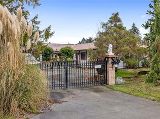 930 Mulholland Dr, Nanaimo, BC V9P 1Z4