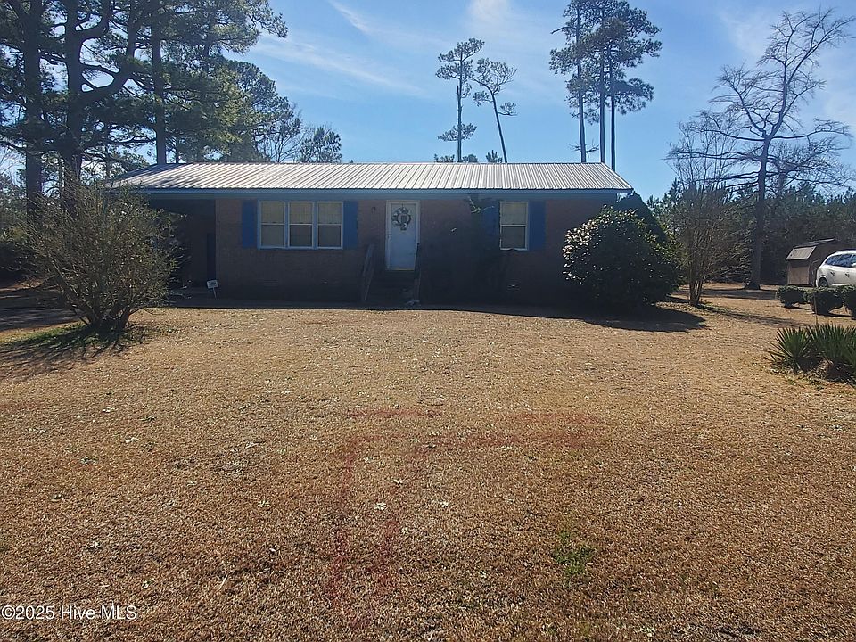 1st image of 904 Jennifer Lane