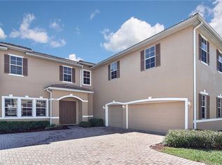 2525 Sawgrass Lake Ct, Cape Coral, FL 33909