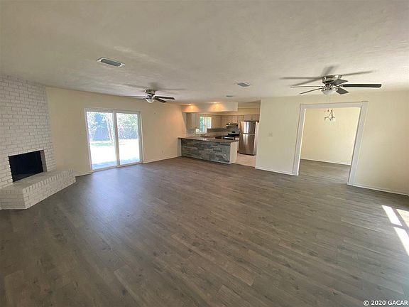 5th image of 5610 NW 27th Ter