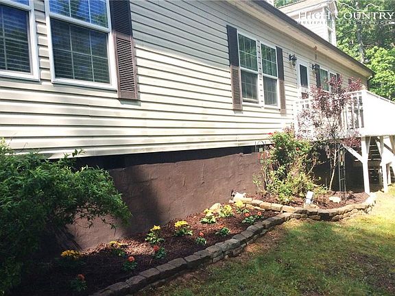 3rd image of 706 Painted Laurel Dr