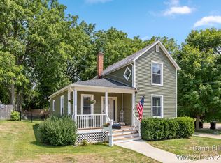 410 Johnson St, Ionia, MI 48846