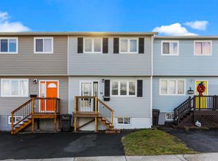 18 Scammell Cres, Mount Pearl, NL A1N2G2