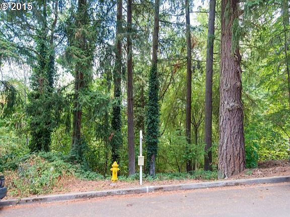 5th image of 2554 SE 30th Ct