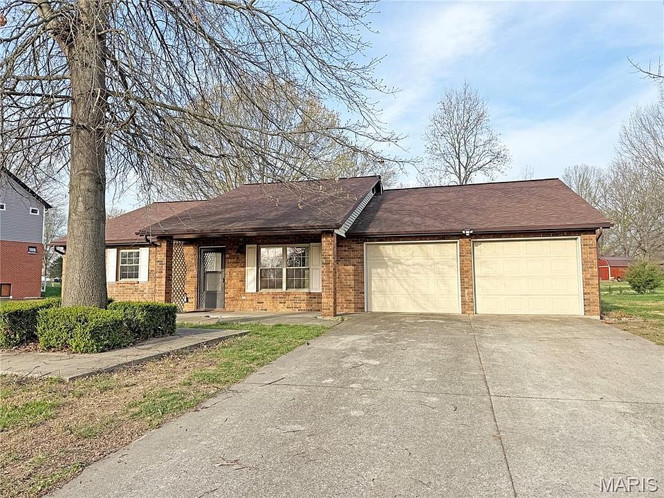 1st image of 117 Clarence Dr