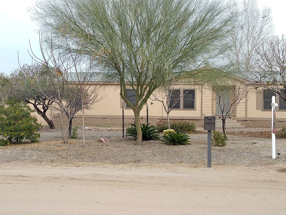 1st image of 26625 S Grapefruit Dr
