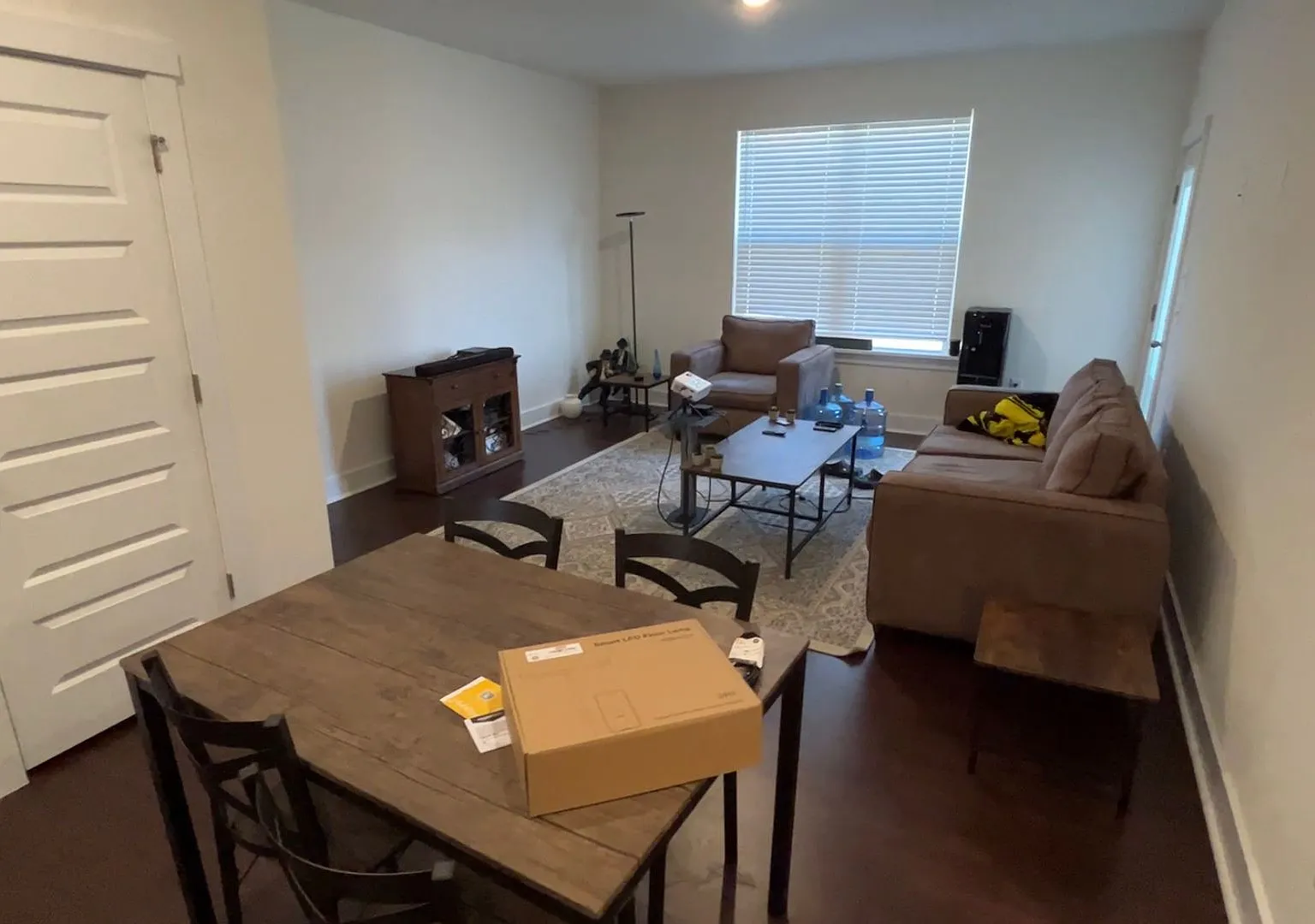 Room in 4 Bedroom Townhome at Clark Creek Ln — Photo 4