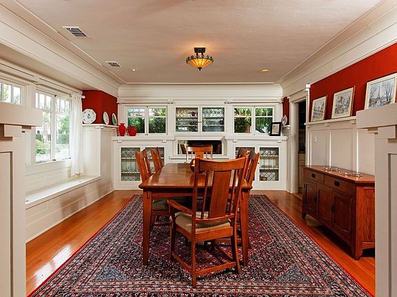 5th image of 4125 Hermosa Way