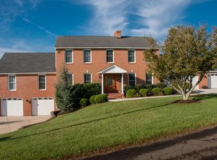 22106 Appleton Dr, Bristol, VA 24202