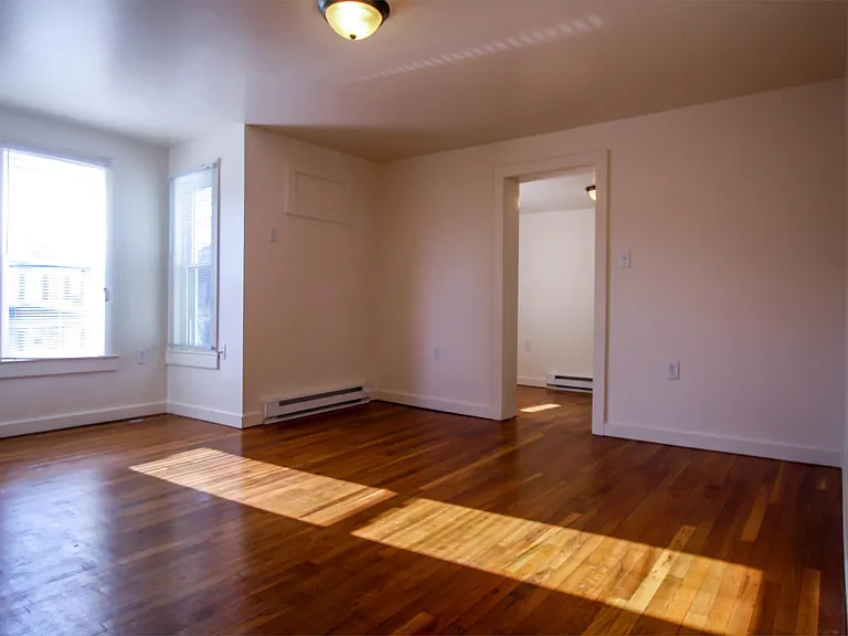 729 Winchester Ave #5 — Photo 7