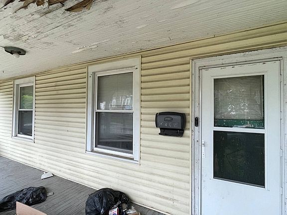 4th image of 108 Glenwood Ave
