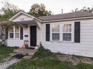 506 N 11th St, Rogers, AR 72756