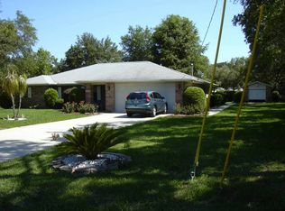 6114 W Stormy Ln, Homosassa, FL 34448