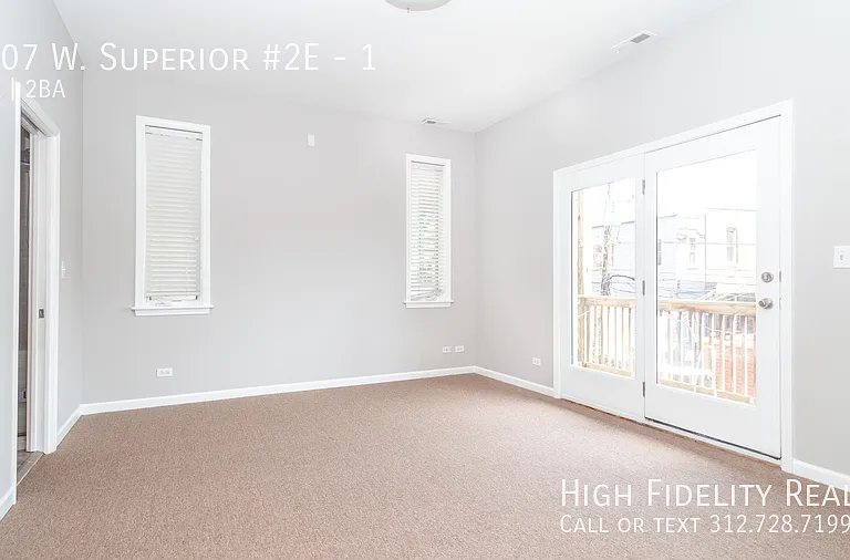 2007 W Superior St #2E-1 — Photo 6