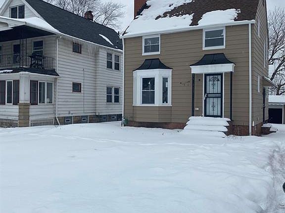 2nd image of 9719 Plymouth Ave