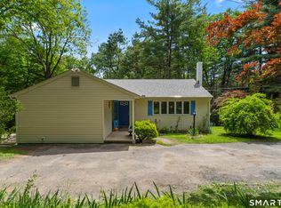 23 Windaway Rd, Bethel, CT 06801
