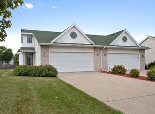 2815 Capricorn Dr, Green Bay, WI 54311