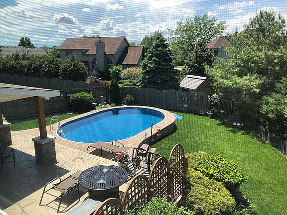 2nd image of 619 Clifford Dr
