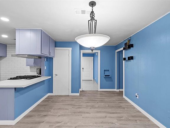5th image of 312 Mary Avenue