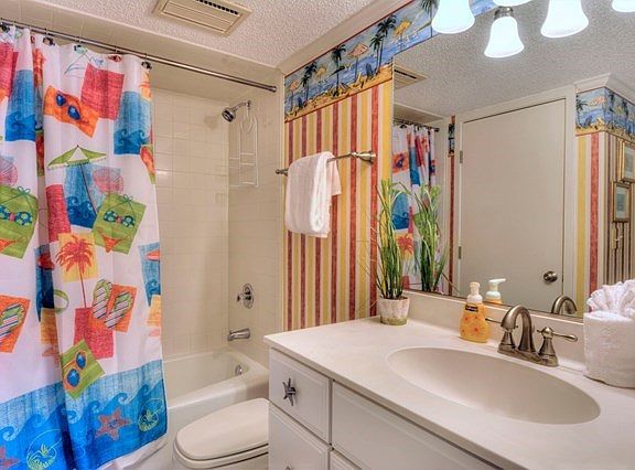 5th image of 1470 Wood Ave APT 308