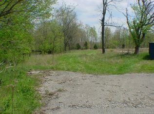 817 Gilbert Rd, Otisco, IN 47163