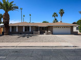 2556 W Osage Cir, Mesa, AZ 85202