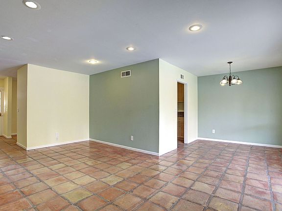 3rd image of 20801 Covello St