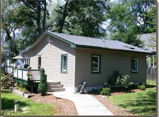 8 E Side Dr, Newton, NJ 07860