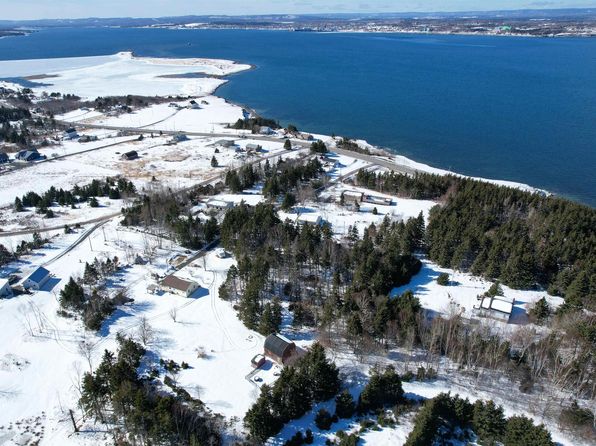 Polar Bear Ln, Cape Breton, NS B1N 3J2