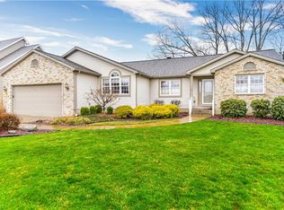 3789 Meander Dr, Mineral Ridge, OH 44440